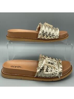 NEW earth Women’s Fontane Woven Flat Sandals Gold Size 6M